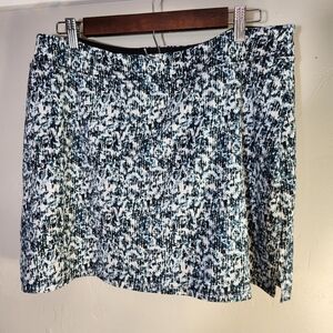 Tranquility Stylish Blue and White Women's Skort Sz L